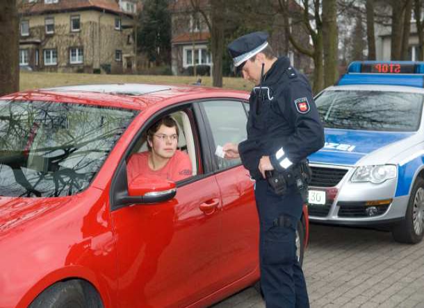 Missverständnisse und Falschanschuldigungen aus dem Weg räumen. © DEGENER