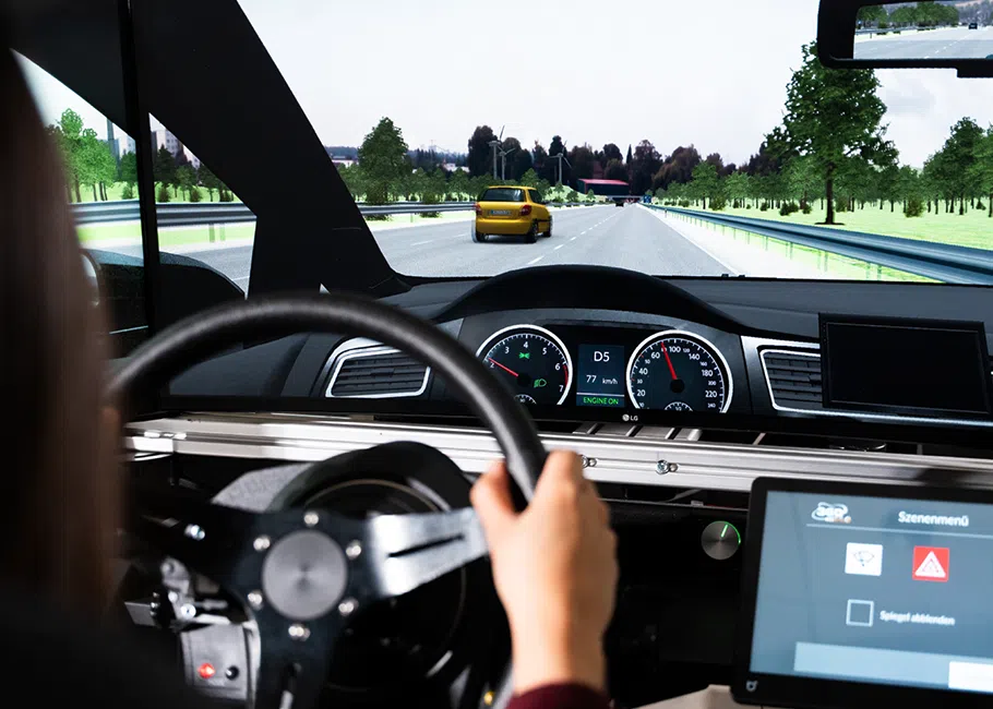 Fahrt auf dem Fahrsimulator Fahrt auf dem Fahrsimulator